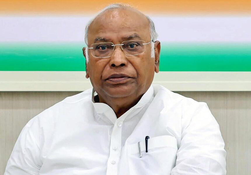 “It is in the hands of the party high command”: Cong chief Mallikarjun Kharge on speculation of change of guard in Karnataka
