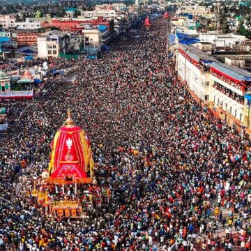 Three fatalities and ten injuries occurred during a stampede at the Jagannath Rath Yatra in Puri, Odisha