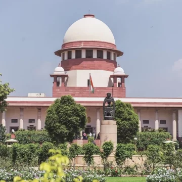 ‘Offensive’ caricatures on Prime Minister and RSS: Supreme Court provides protection to cartoonist