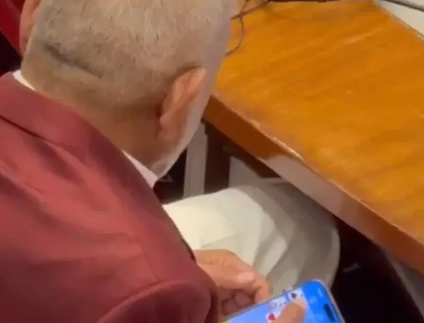 20live-maha-min Maharashtra Minister Manikrao Kokate Denies Playing Rummy During Assembly Session, Calls It a Misunderstanding