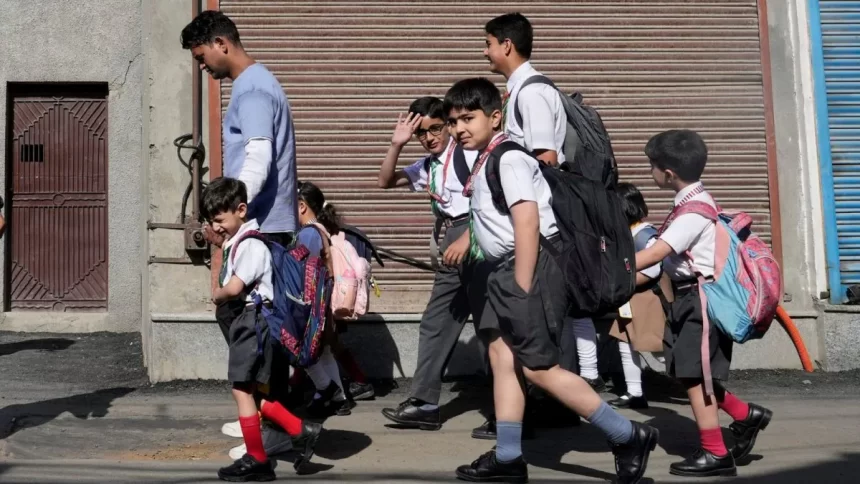 Schools are closed today in various districts Across India Due to Kanwar Yatra