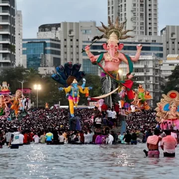 Bombay HC has mandated the immersion of all idols up to 6 feet in artificial tanks