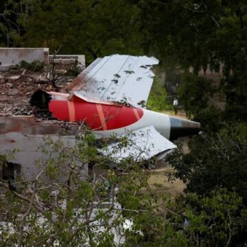 A preliminary report indicates that the fuel supply to the engine was interrupted shortly after the takeoff of the Air India jet