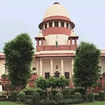 SC requests the EC to recognize Aadhaar, Voter ID as valid documents for SIR and declines to halt the exercise