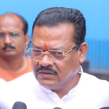 Not a Bag of Cash, Just ‘Dirty Laundry’: Shiv Sena MLA Shirsat Responds to Opposition over Viral Video