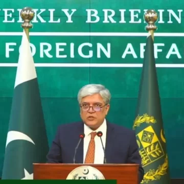 Pakistan Open to International Mediation on Kashmir, Rejects Secret US Pact Claims