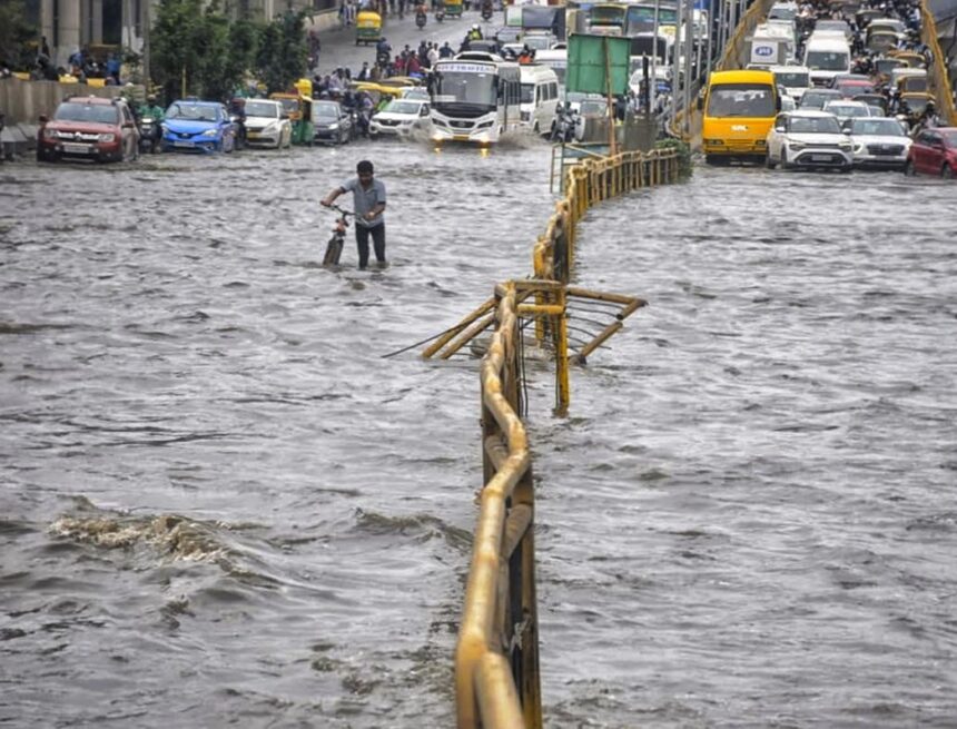536046-rains-in-bengaluru Maharashtra on High Alert as IMD Issues Orange Warning for Multiple Districts Amid Heavy Rains