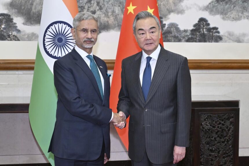 Chinese Foreign Minister Wang Yi to Meet S Jaishankar in Delhi Today Amid Border, Trade Talks