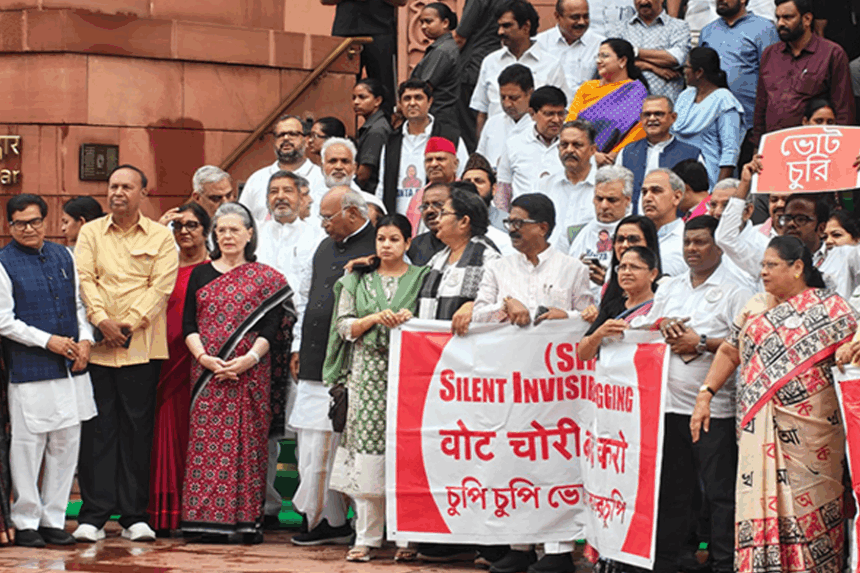 ‘124 Not Out’: INDIA Bloc MPs Protest in Parliament Over SIR Issue, Slam Centre on Bihar Irregularities