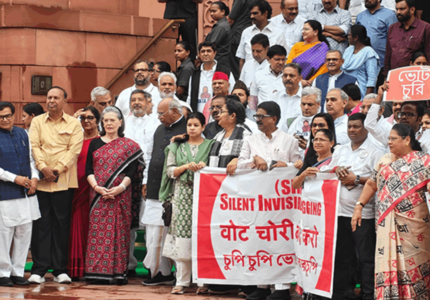 ‘124 Not Out’: INDIA Bloc MPs Protest in Parliament Over SIR Issue, Slam Centre on Bihar Irregularities