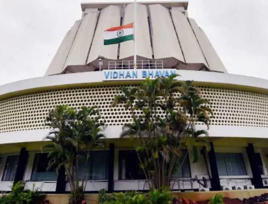 Maharashtra_Assembly_pti Maharashtra Cabinet Weighs Proposal to Increase Private Sector Workday to 10 Hours