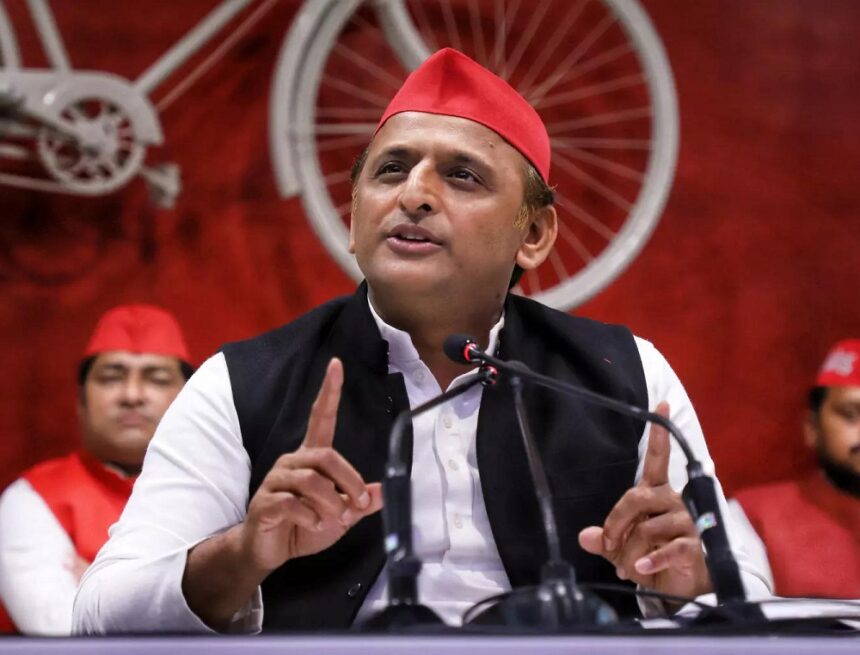 akhilesh Akhilesh Yadav Slams BJP Over Silence on Lawyer Akhilesh Dubey’s Arrest