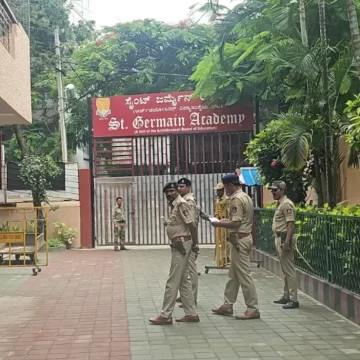 Six Delhi Schools Receive Bomb Threat Emails, Third Hoax Incident in Four Days