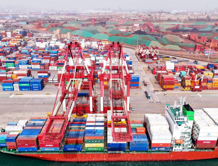 gettyimages-2206124767 US Tariffs Won’t Affect India’s Long-Term Growth, Says S&P