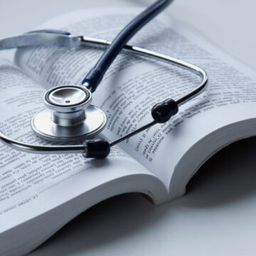 UP Private Medical Colleges Face Legal Scrutiny Over Sudden MBBS Fee Hikes