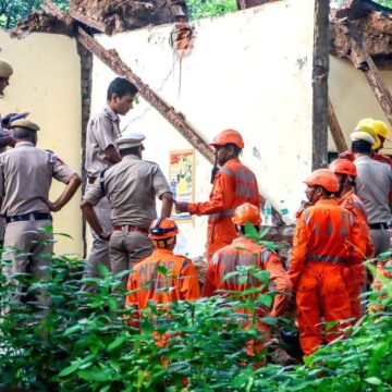 6Dead, Including 3 Women, as Dargah Structure Collapses Near Humayun’s Tomb in Delhi