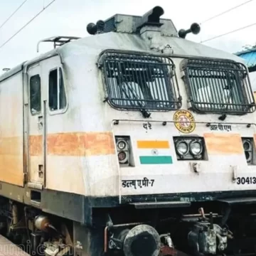 Body of Toddler Found in Kushinagar Express Washroom; 10-Year-Old Girl Stabbed 21 Times in Separate Incident