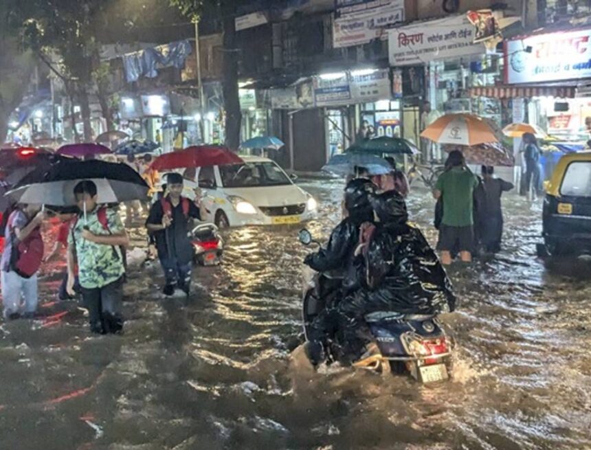 w-1280,h-720,format-jpg,imgid-01j8nxhr4xsgd04p9mxw8hcmde,imgname-Mumbai-Rains-1727312486557 Mumbai Rains: Heavy Downpour Causes Waterlogging, IMD Issues Red Alert for City