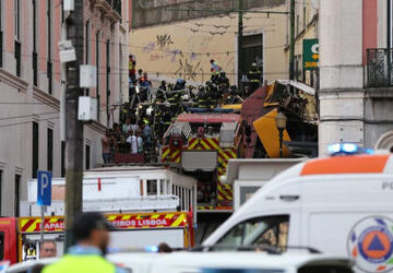 lisbon’s-gloria-funicular-derails,-leaving-15-dead,-18-injured
