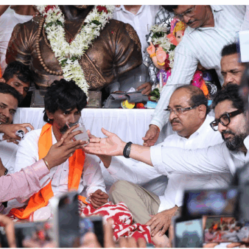 Azad Maidan Victory: Manoj Jarange Halts Hunger Strike After Govt Concessions