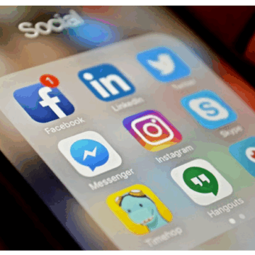 Rural Women in Uttar Pradesh Face Rising Depression Linked to Social Media Use