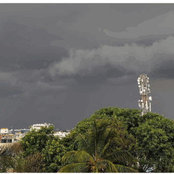 Bengaluru Weather Update: IMD Issues Yellow Alert, Heavy Rain Predicted in Parts of Karnataka