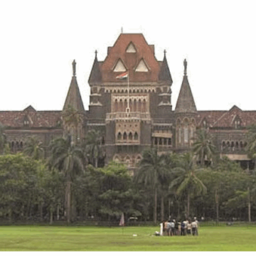 Bomb Threats Rock Delhi and Bombay High Courts, Proceedings Suspended