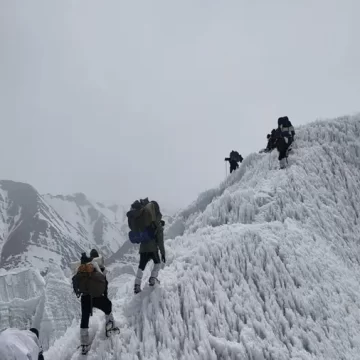Siachen Glacier Avalanche in Ladakh Claims Lives of 3 Indian Soldiers, Rescue Operations Underway