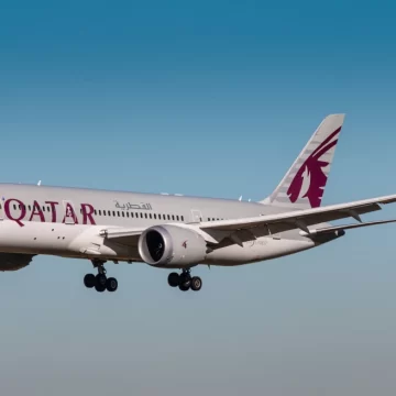 Strict Vegetarian Dies Mid-Flight After Being Told to “Eat Around” Meat on Qatar Airways