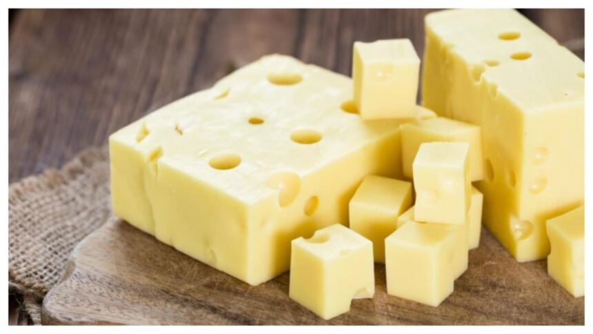 Study Finds Bird Flu Virus H5N1 Can Survive in Cheese Made from Raw Milk, But Acidic Varieties Like Feta Destroy It