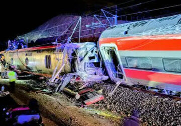 21-dead,-30-critical-after-high-speed-train-collision-in-spain