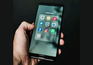 after-australia,-france-becomes-next-to-restrict-social-media-access-for-under-15s