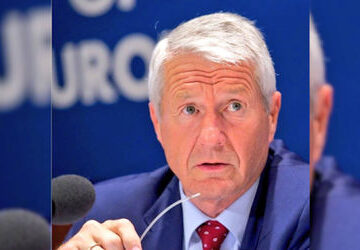 former-norwegian-pm-charged-with-aggravated-corruption-in-epstein-probe