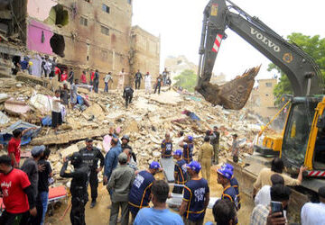 gas-explosion-in-pakistan’s-karachi-apartment-kills-16:-report