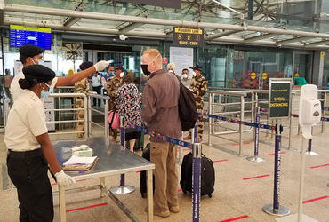 us-issues-advisory-asking-americans-to-leave-middle-east-immediately