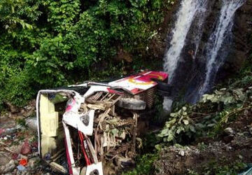 nepal:-indian-embassy-working-to-repatriate-mortal-remains-of-pilgrims-killed-in-road-accident