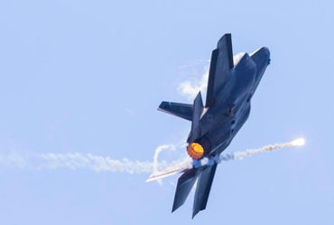 us-jets-shot-down-over-iran;-rescue-underway