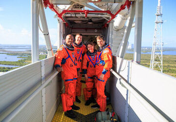 artemis-ii-nears-moon,-poised-to-set-new-record-for-deepest-human-spaceflight