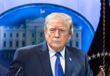 trump-warns-iran-over-hormuz-shipping