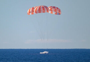 astronauts-return-after-venturing-where-no-human-had-gone-before,-raising-hope-for-humanity