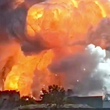 Explosion Triggers Massive Fire at Firecracker Factory in Madhya Pradesh’s Dewas; Multiple Casualties Feared