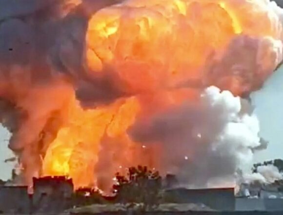Explosion Triggers Massive Fire at Firecracker Factory in Madhya Pradesh’s Dewas; Multiple Casualties Feared
