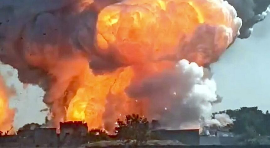 1074468-3 Explosion Triggers Massive Fire at Firecracker Factory in Madhya Pradesh’s Dewas; Multiple Casualties Feared