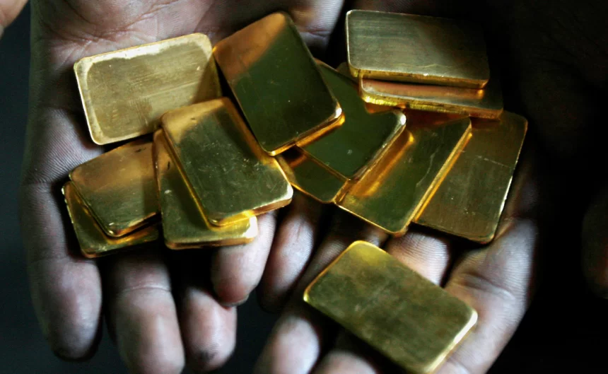 Delhi Airport Customs Bust Gold Smuggling Attempt, Two Men Booked at IGI