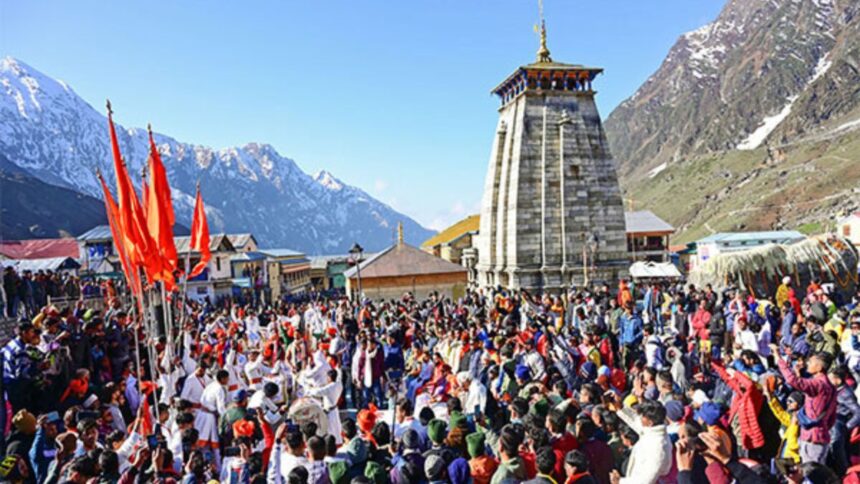 1920-1080-20-1748693996 Kedarnath Yatra Sees Record Rush as Pilgrim Count Crosses 5 Lakh, Health Authorities Issue Safety Advisory
