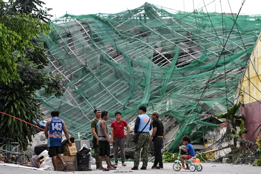 2026-05-25T031802Z_1455569795_RC20GLAJU3T0_RTRMADP_3_PHILIPPINES-COLLAPSE Deadly Construction Collapse in Philippines Leaves Workers Trapped, Rescue Teams Racing Against Time