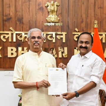 20260517533L V D Satheesan Sworn In as Kerala Chief Minister as Congress-Led UDF Returns to Power After a Decade