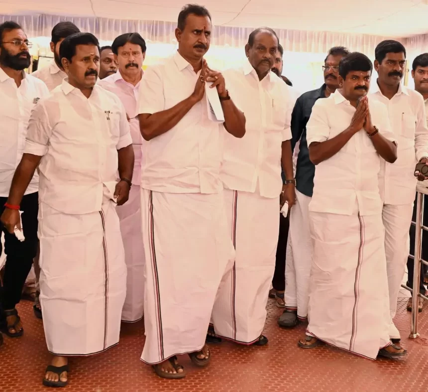 AIADMK Rift Deepens as Heavy Security Deployed at Chennai Headquarters Amid Rebel Showdown