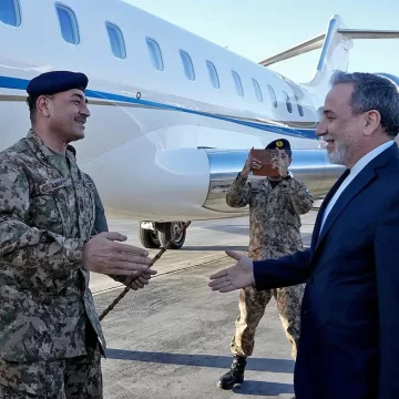 2ur1gr3c_asim-munir-tehran-afp_625x300_16_April_26 Pakistan Army Chief Asim Munir Heads to Iran Amid Rising Regional Tensions, Pushes for Diplomatic Solution