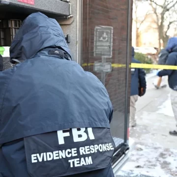 Missing Philadelphia Teen Rescued After Alleged Online Predator Lured Her Through Chat Platform, FBI Says